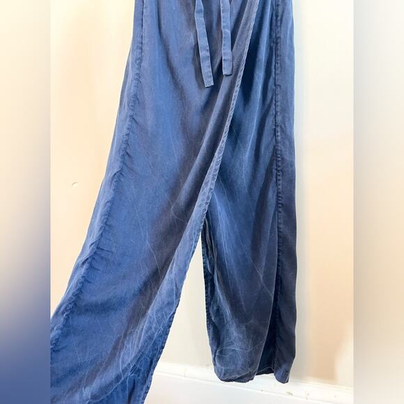 Shaina Mote Miro wrap jumpsuit navy blue 100% lyocell tie waist wide leg minimal - Picture 8 of 12